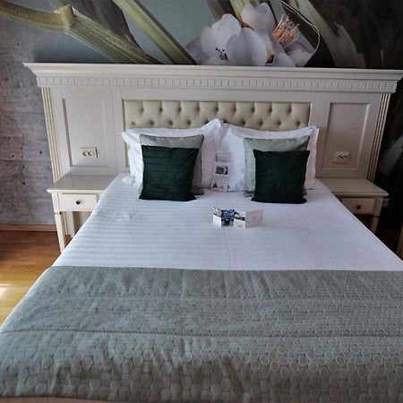 Park Luxury Rooms 프레데알 외부 사진